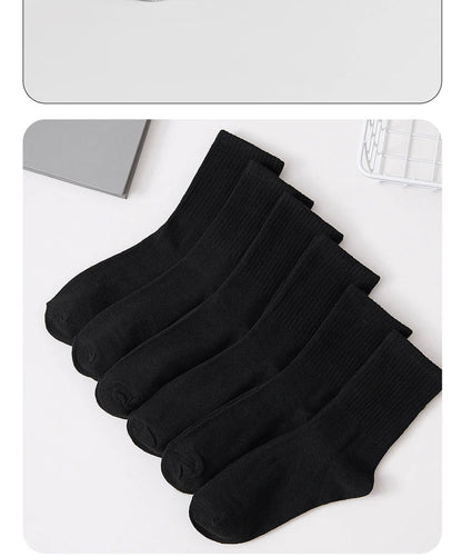 6/12 Pairs Middle Tube Socks For Men And Women Solid Colour In White and Black Fashion Sweat Absorption Breathable and Casual