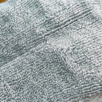 1 pair of non -slip football socks plus 1 pair of breathable football legged socks