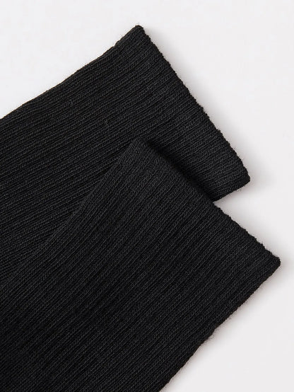 6/12 Pairs Middle Tube Socks For Men And Women Solid Colour In White and Black Fashion Sweat Absorption Breathable and Casual